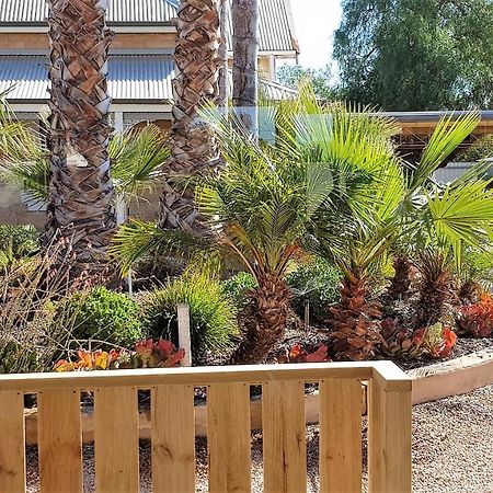 The Courtyard - Garden View Studio Port Pirie Buitenkant foto